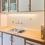 Chenoa - 200m From The Sea By Interhome